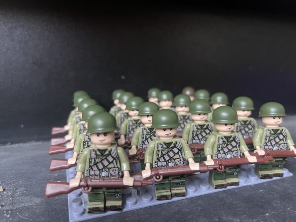 20 mini figurines Soldat Américain avec fusil et casque – Image 3